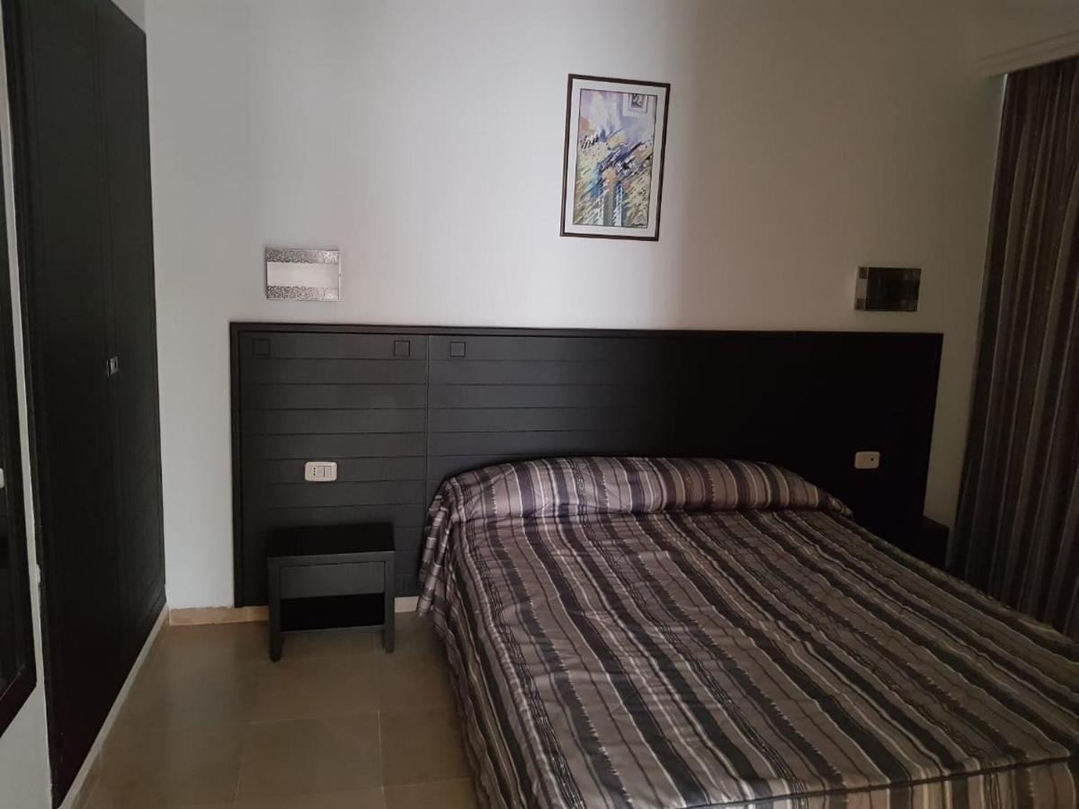 ביזרטה Andalucia Appart Hotel מראה חיצוני תמונה