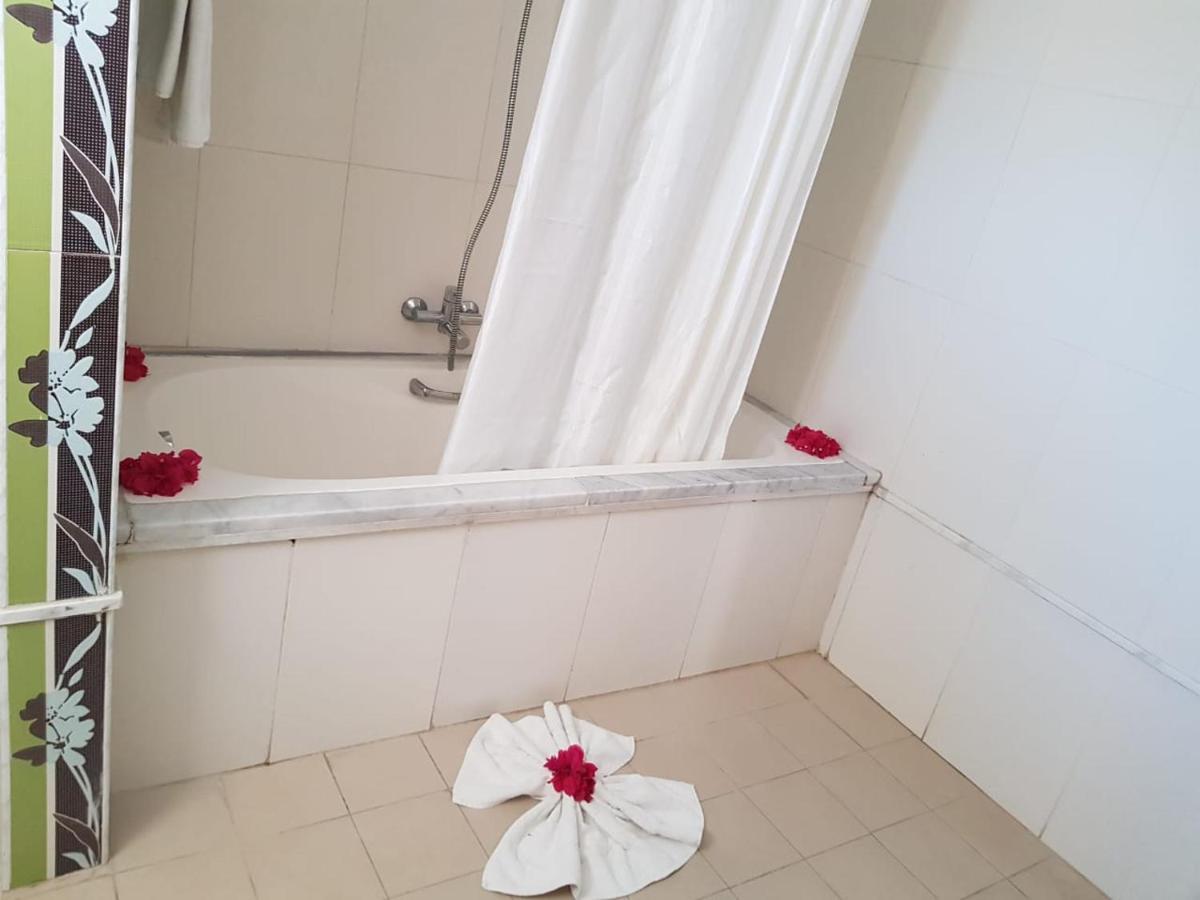 ביזרטה Andalucia Appart Hotel מראה חיצוני תמונה